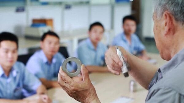service-support_04-600x338