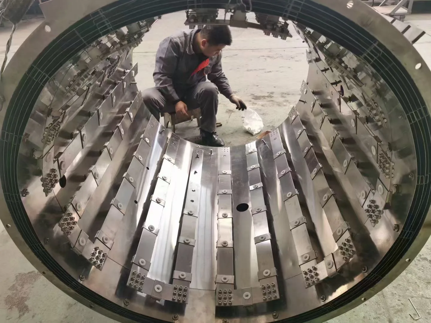 Molybdenum Furnace Liner MetalsTek