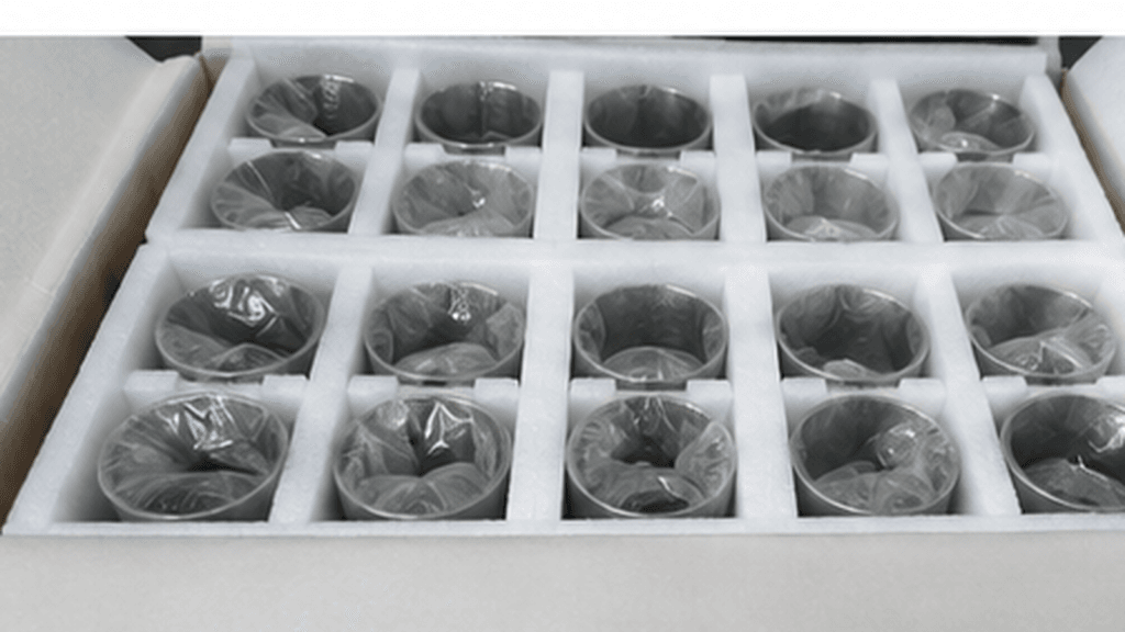 Protective packaging for a batch of 0.5 mm thin-wall tantalum crucibles